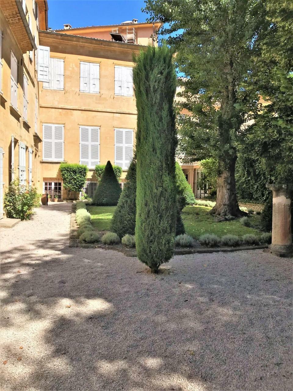 Appartement Cathedrale Au Calme Aix-en-Provence Bagian luar foto