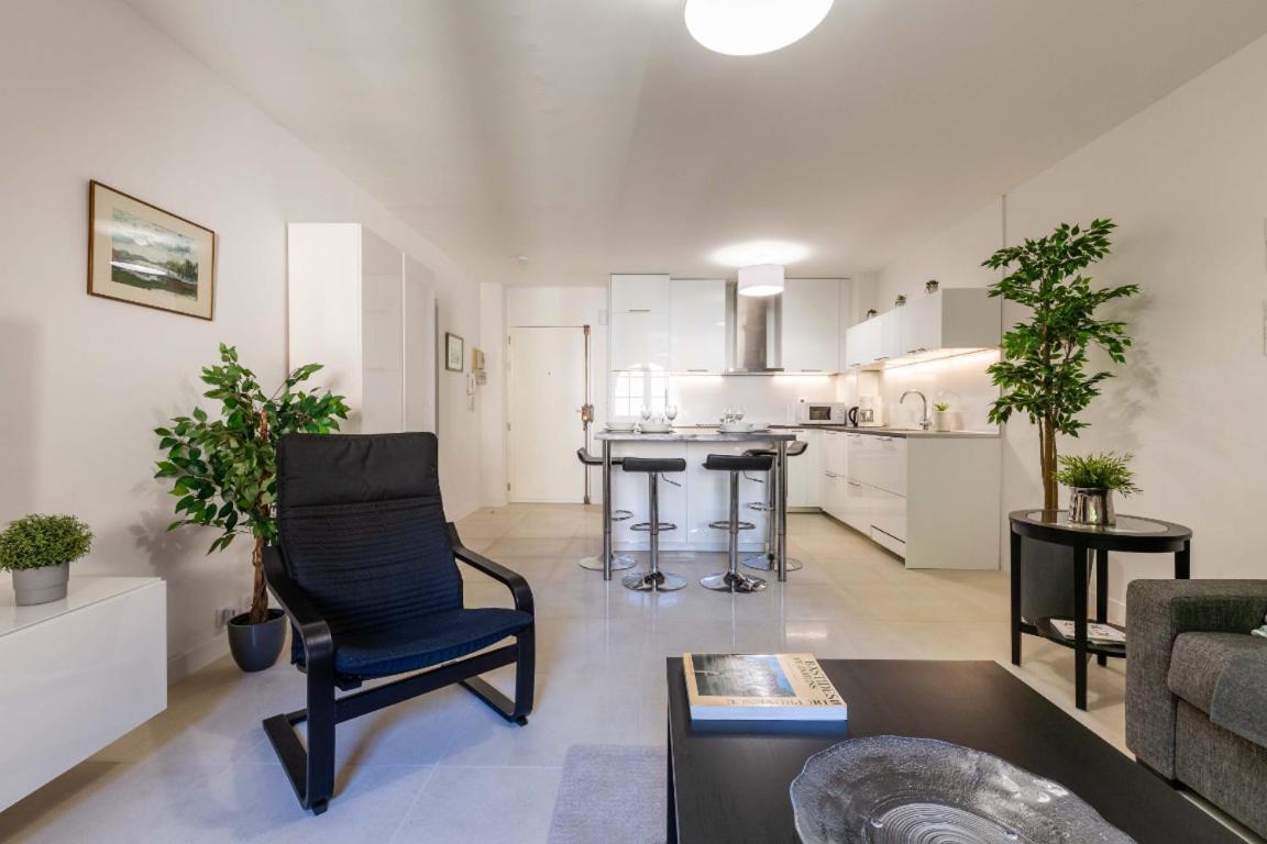 Appartement Cathedrale Au Calme Aix-en-Provence Bagian luar foto